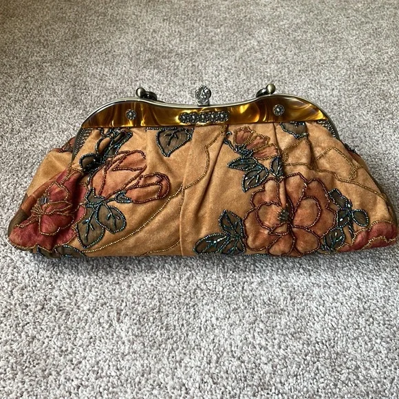 INS Beaded Bag - Picture 2 of 8